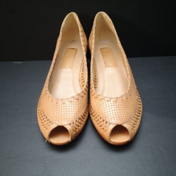 Impressions Ladies Size 8.5 B Tan Made in Brazil Leather Upper Wedge Heel Shoes - Picture 4 of 10